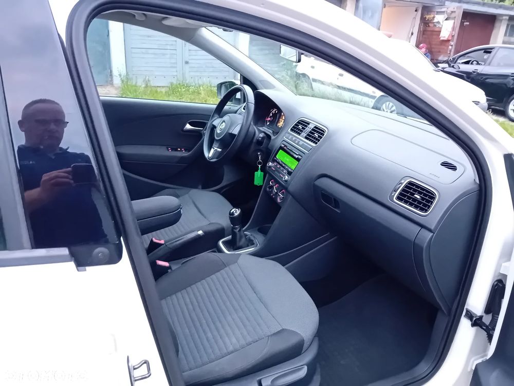 Volkswagen Polo 1.2 Blue Motion Technology Life - 16
