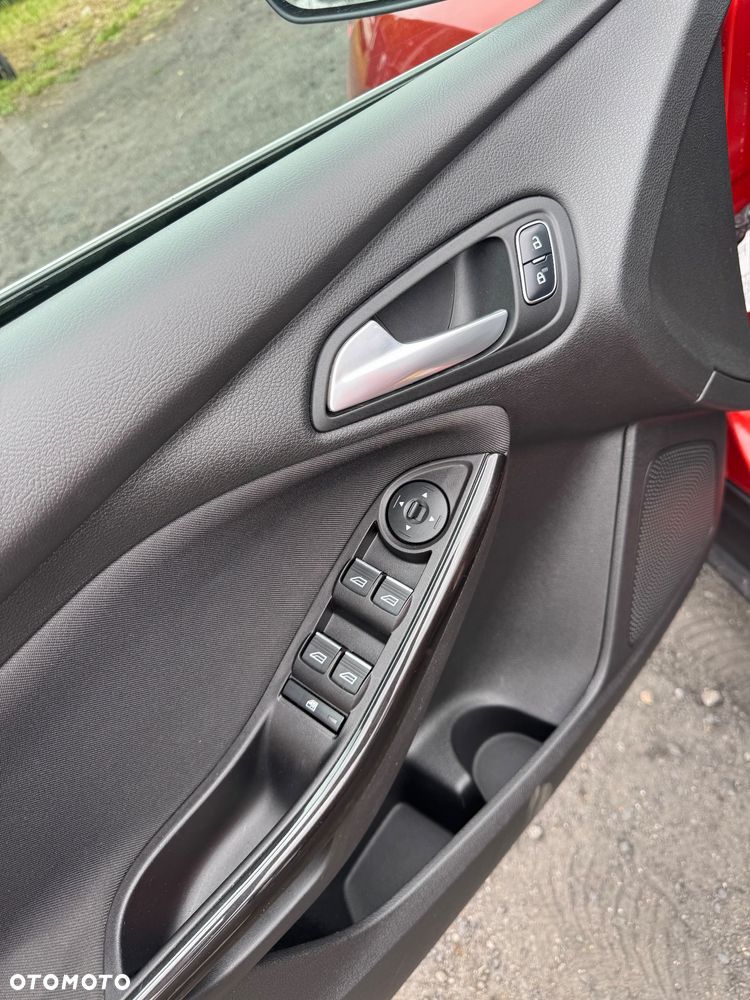 Ford Focus - 22