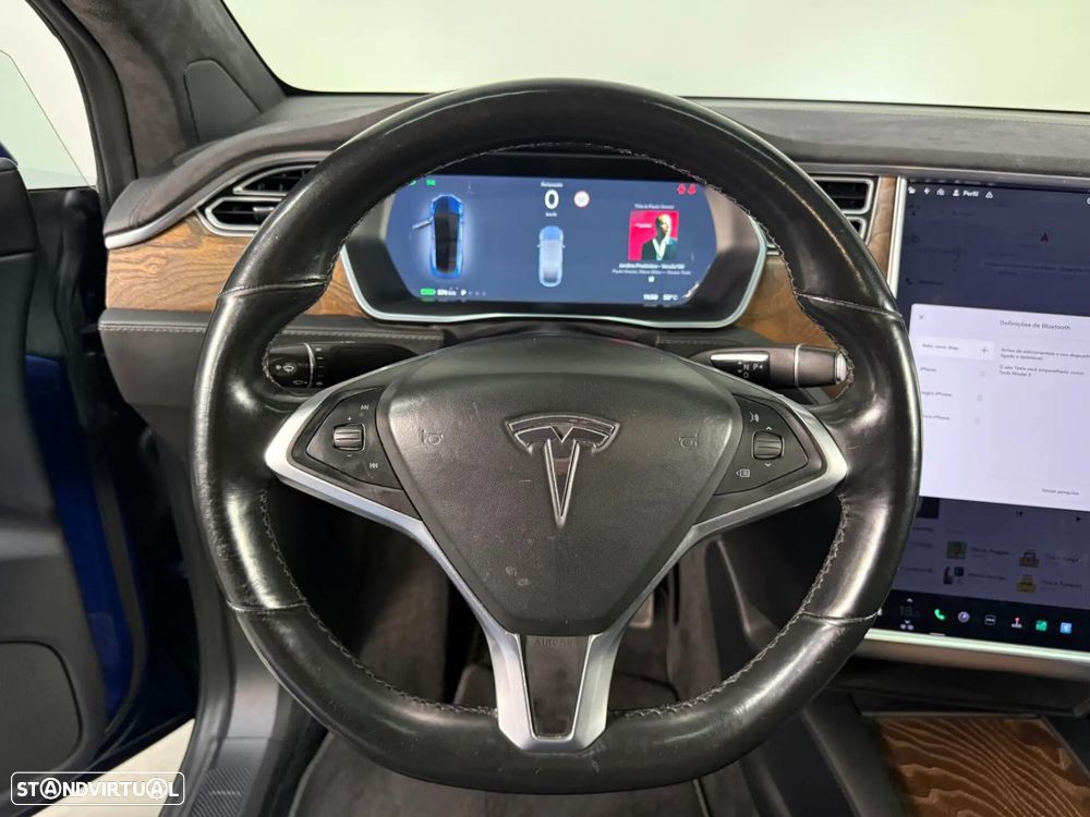 Tesla Model X 100D - 9