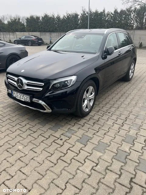 Mercedes-Benz GLC 250 4-Matic - 4