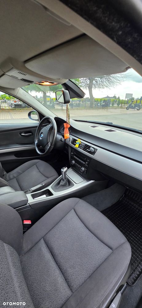 BMW Seria 3 - 9
