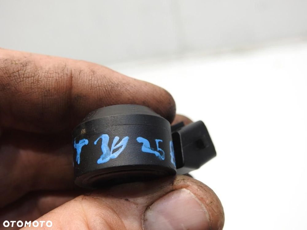 CZUJNIK STUKOWY NISSAN X-TRAIL T30 2.5 - 3