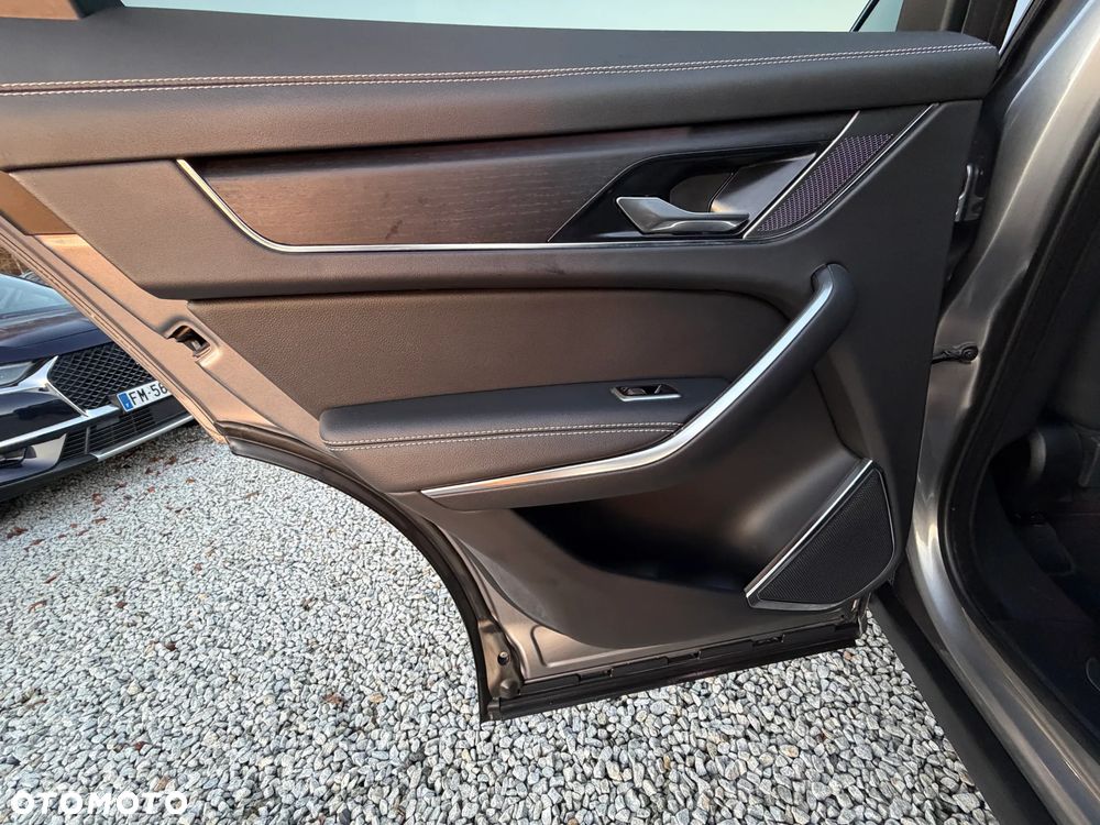 Jaguar F-Pace P400e AWD R-Dynamic S - 30