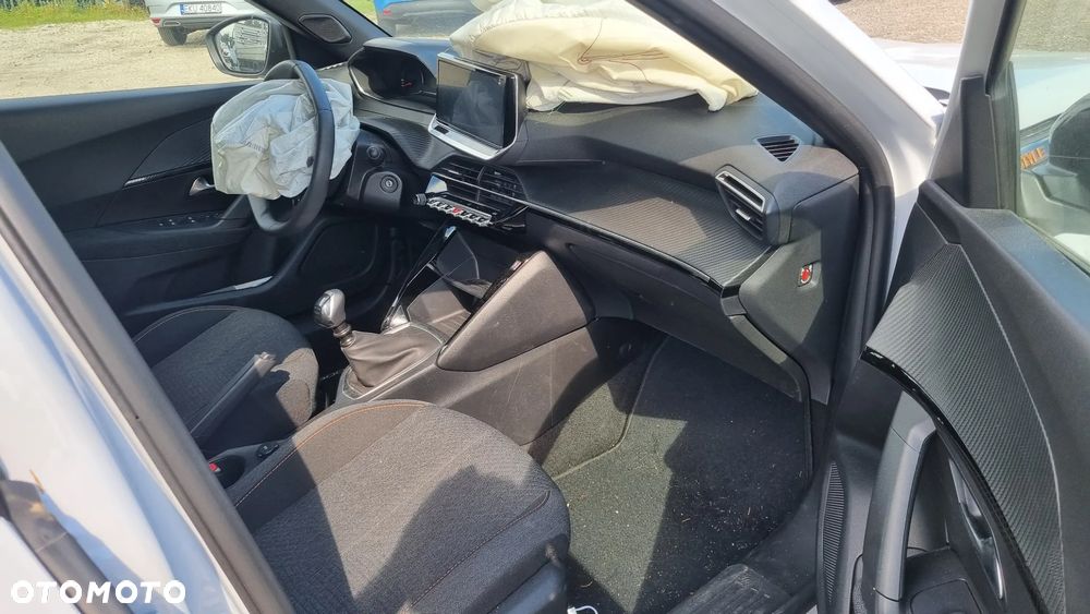 Peugeot 2008 PureTech 100 Style - 23