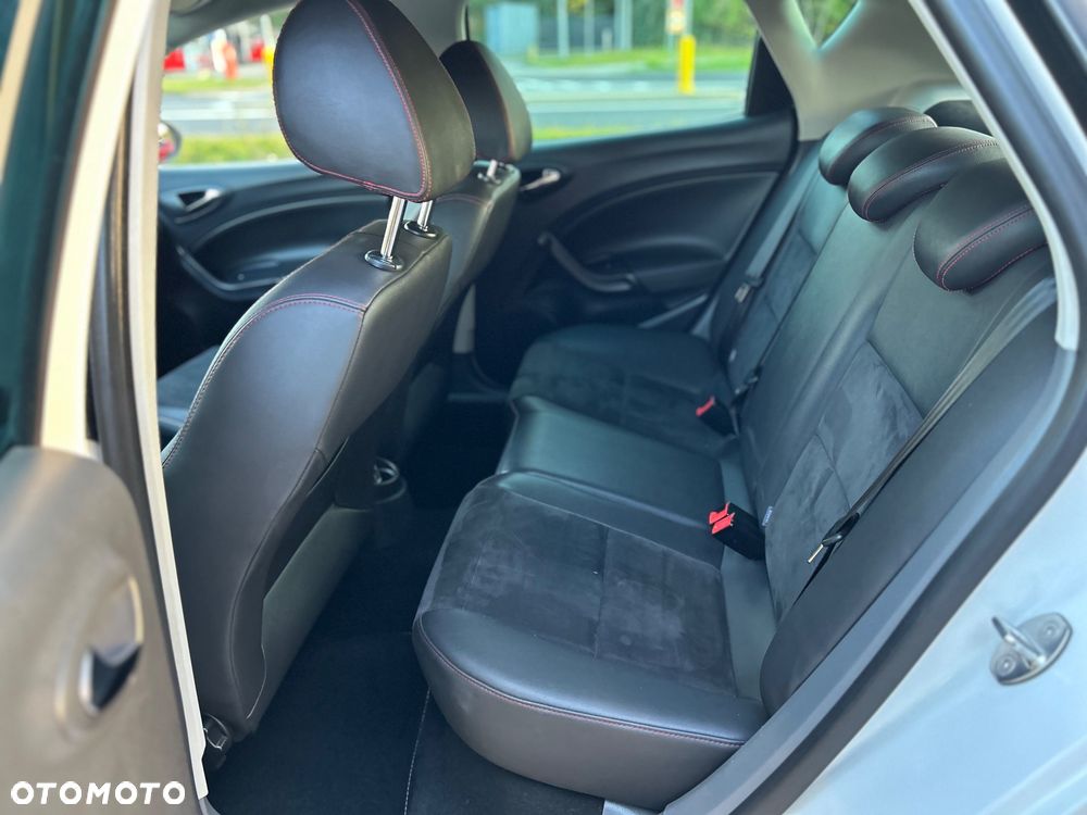 Seat Ibiza 1.6 16V Sport Edition - 12