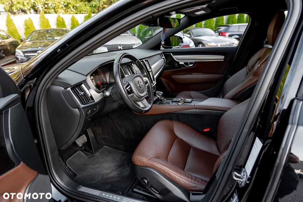 Volvo V90 D4 Geartronic - 17