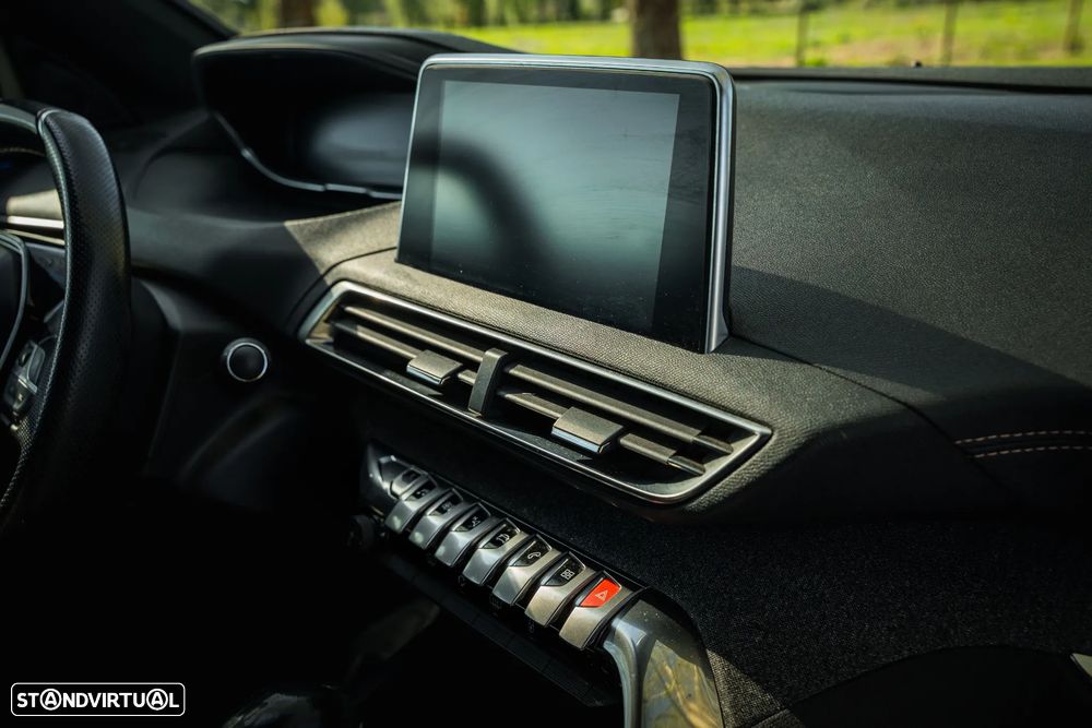 Peugeot 5008 1.2 PureTech GT Line - 18