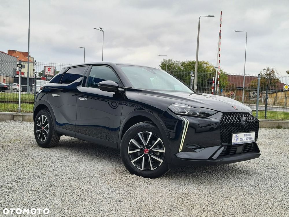 DS Automobiles DS 3 Crossback 1.2 PureTech Performance Line + - 4