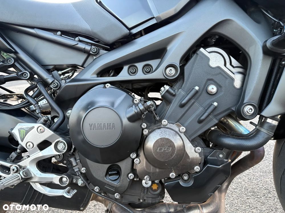 Yamaha MT - 6