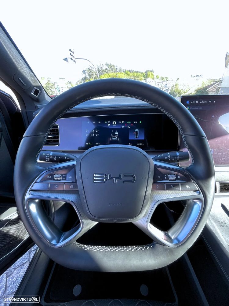 BYD Sealion 7 Comfort - 12