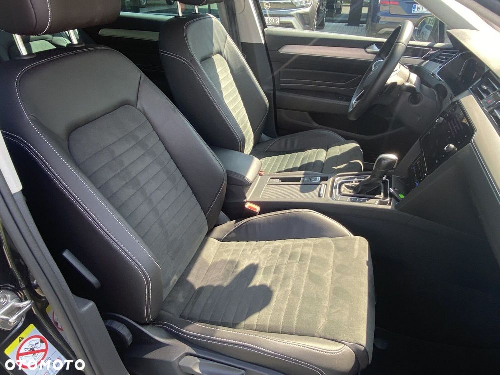Volkswagen Passat - 17