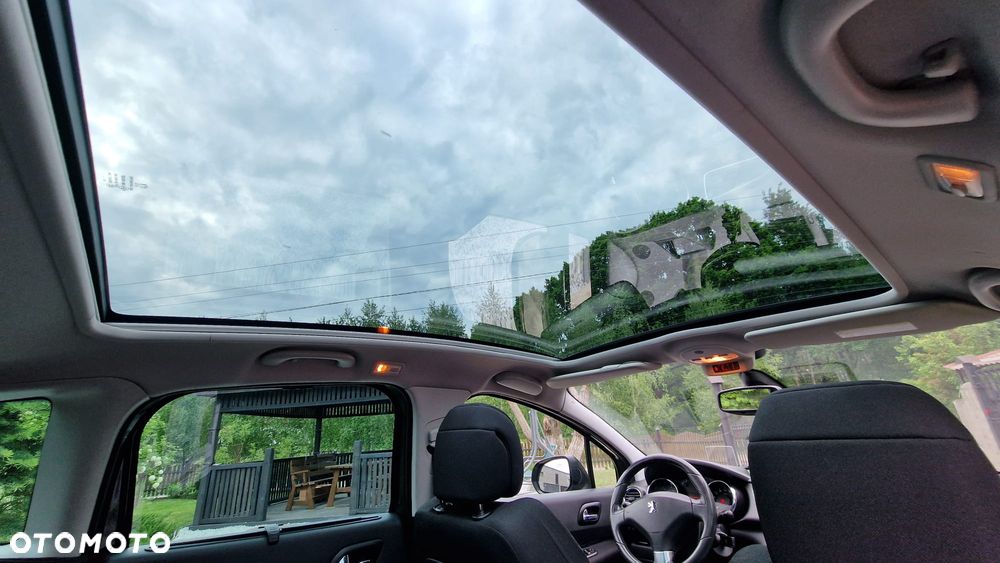 Peugeot 3008 2.0 HDi Premium - 9