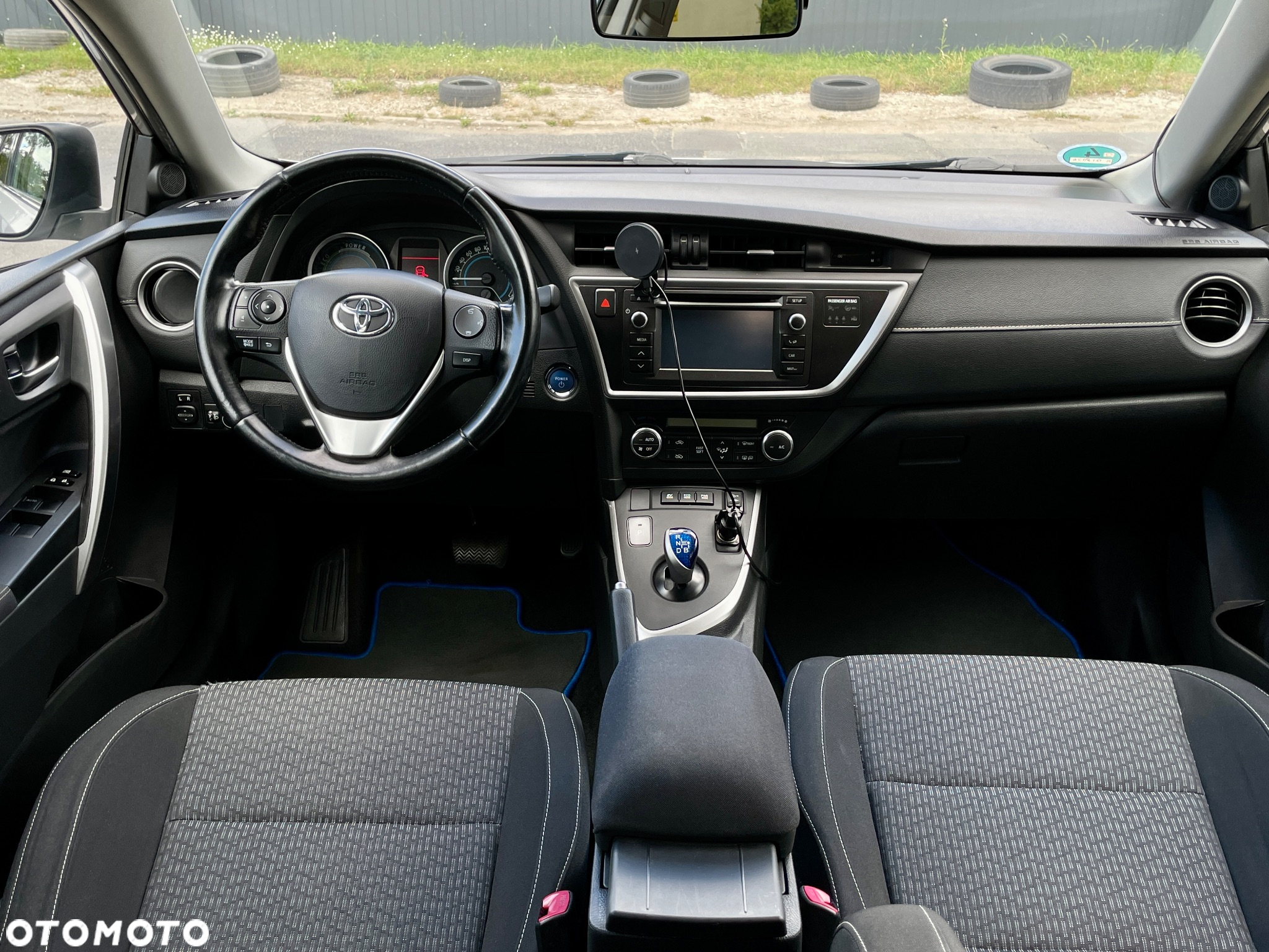 Toyota Auris - 12
