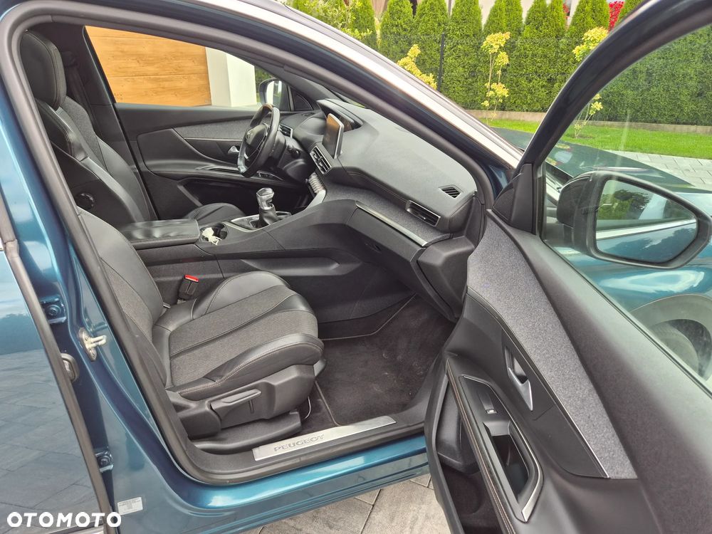 Peugeot 5008 - 13