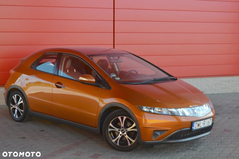 Honda Civic 1.8i-VTEC Sport - 2