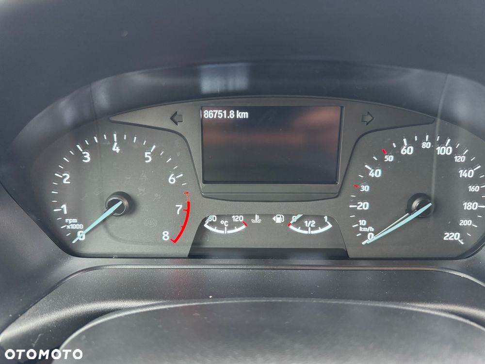 Ford Fiesta 1.0 EcoBoost Hybrid S&S ST-LINE - 18