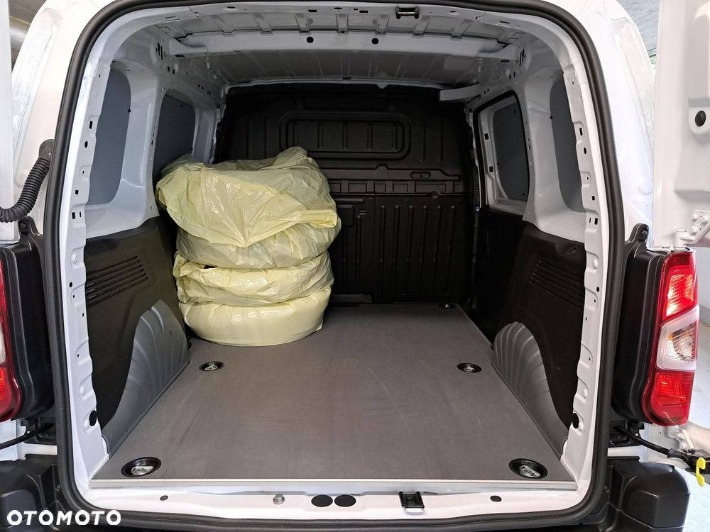 Toyota PROACE CITY - 9