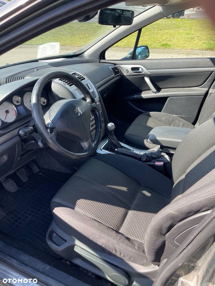 Peugeot 407 - 7