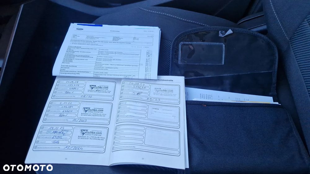 Ford Kuga 1.6 EcoBoost 2x4 Titanium - 25