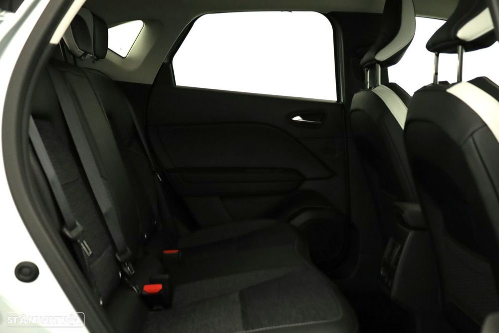 Renault Captur 1.0 TCe Techno Bi-Fuel - 23