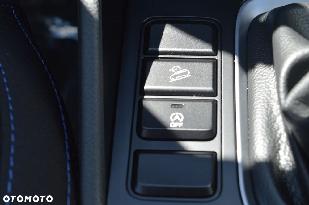 Hyundai Tucson 1.6 GDI BlueDrive GO 2WD - 17