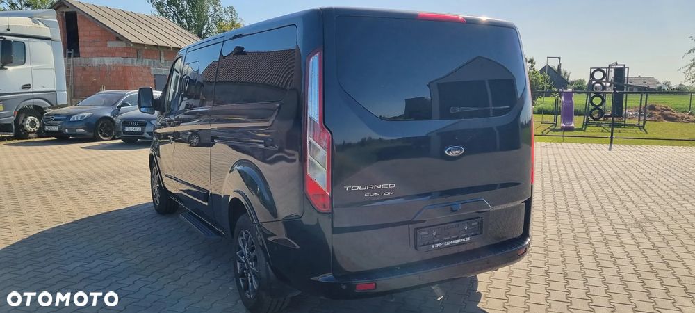 Ford Tourneo Custom 320 L2H1 VA Autm Titanium X - 6