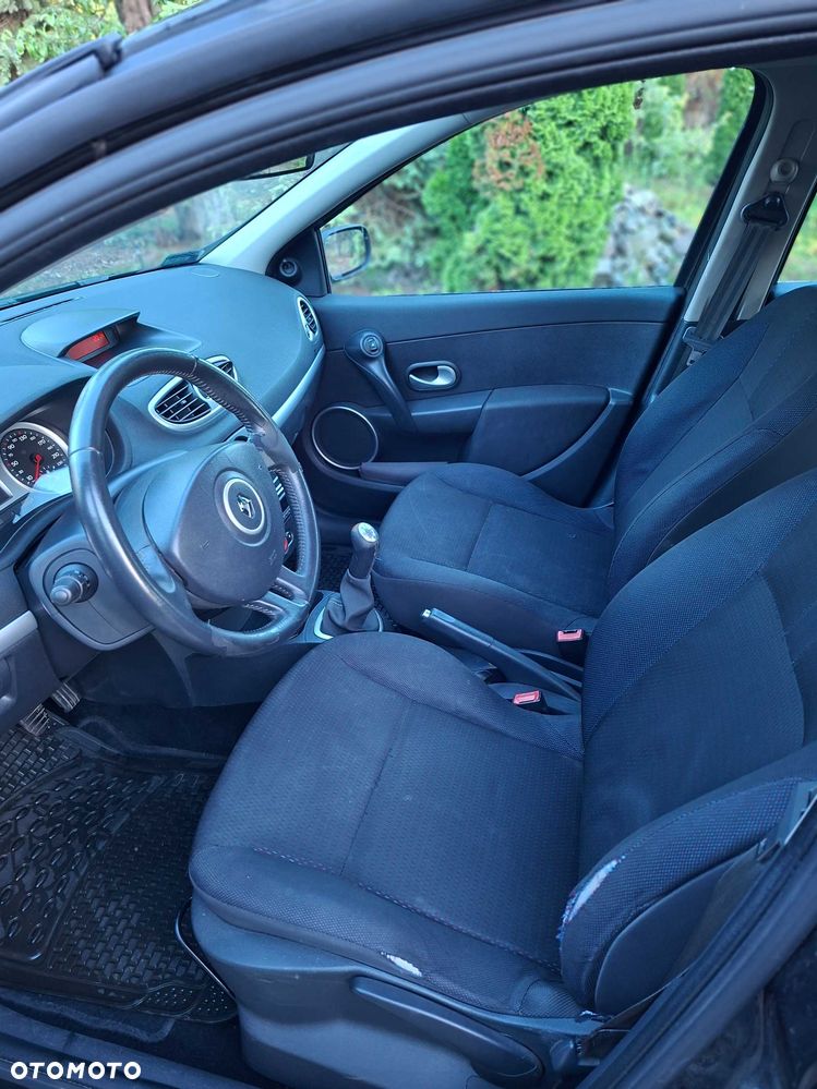 Renault Clio - 4