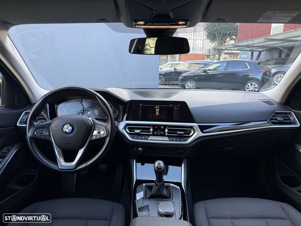 BMW 318 d Advantage - 24