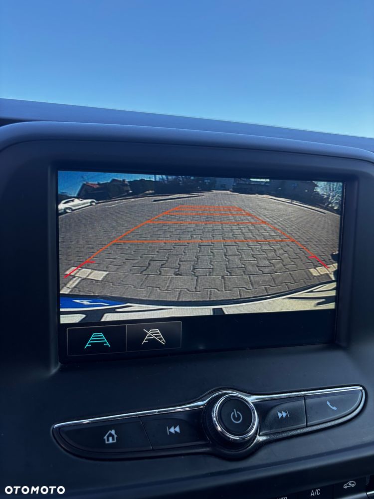 Chevrolet Camaro - 11