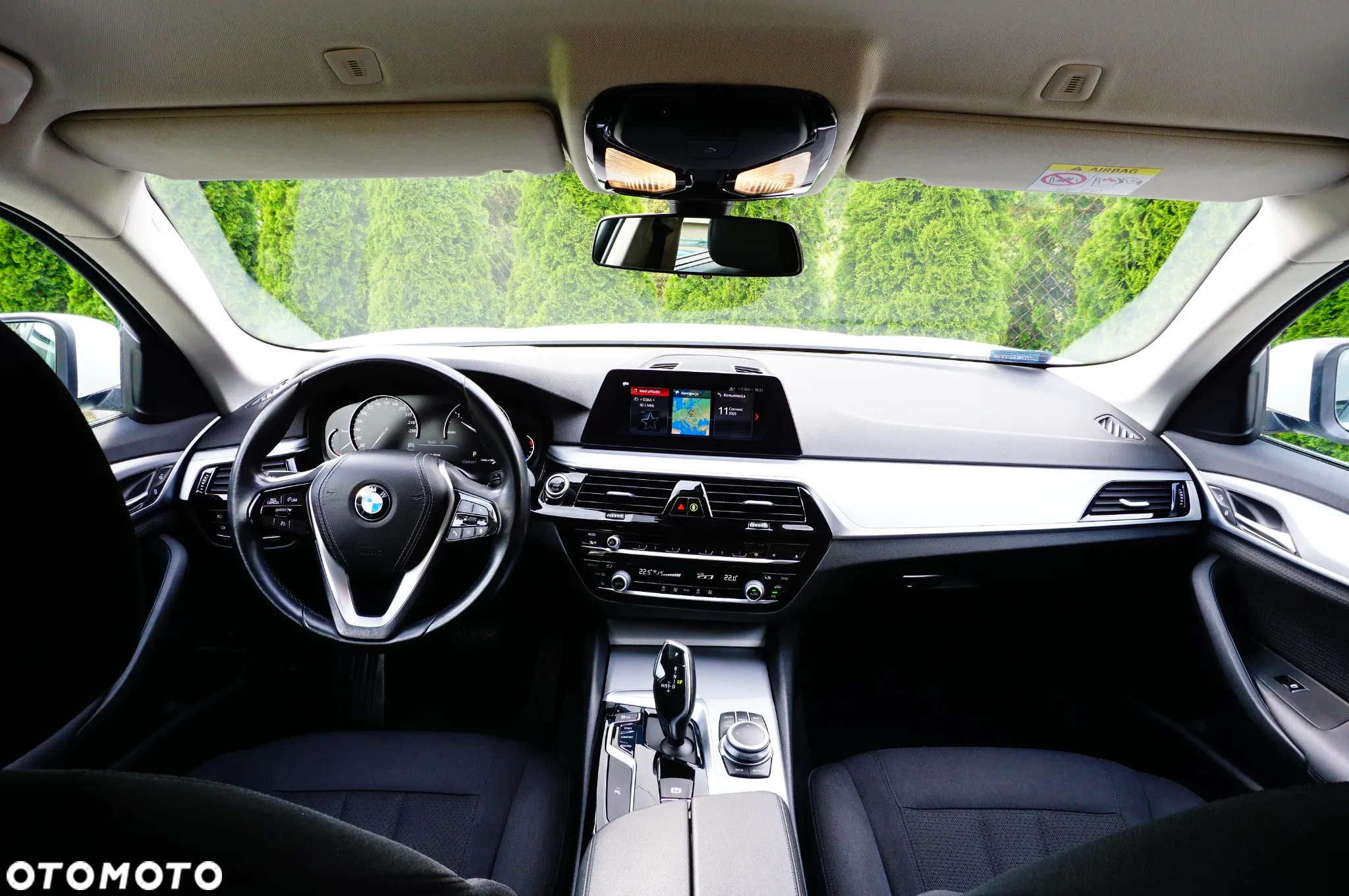 BMW Seria 5 520d - 27