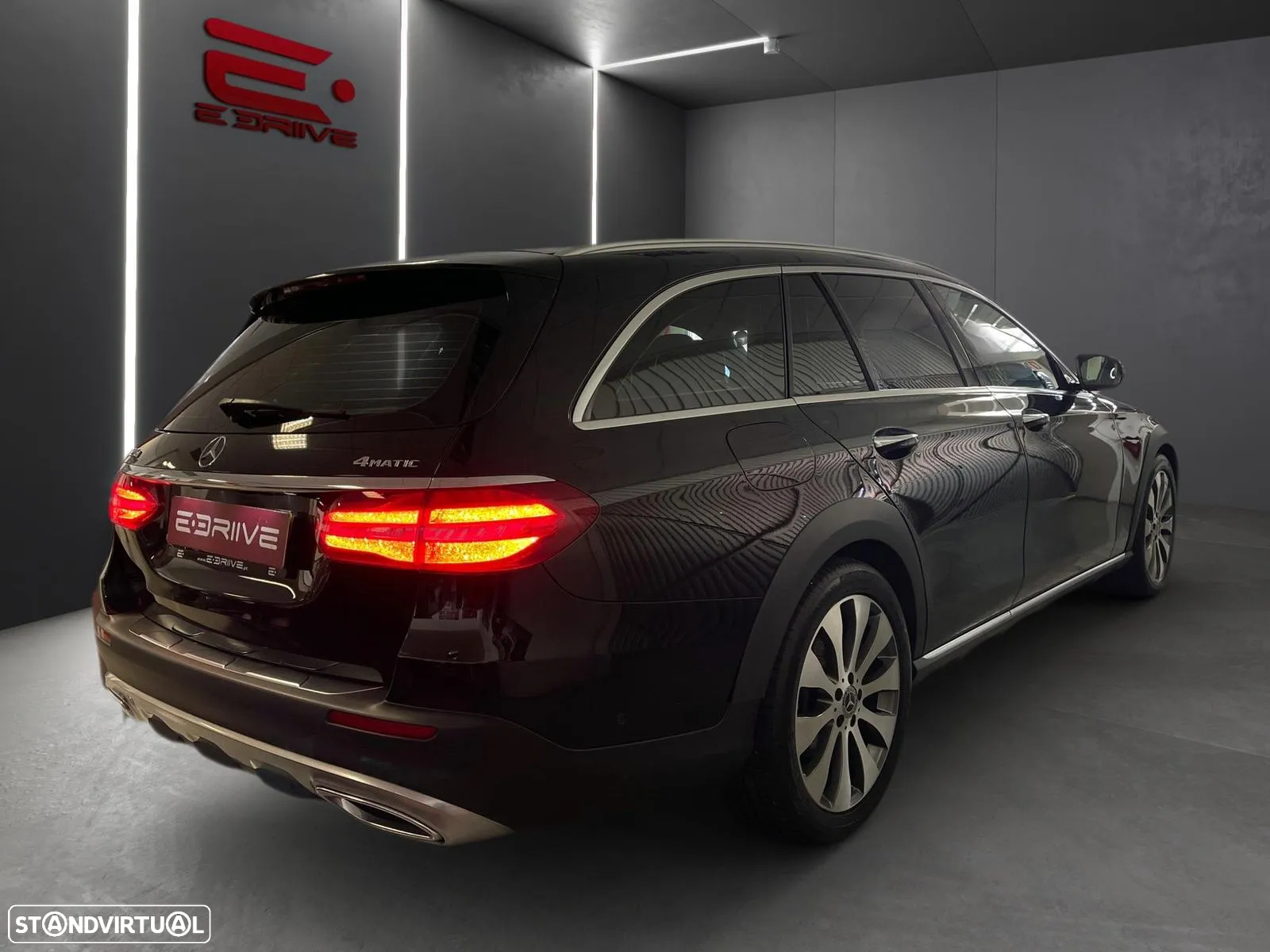 Mercedes-Benz E 220 d 4-Matic All Terrain Avantgarde - 3
