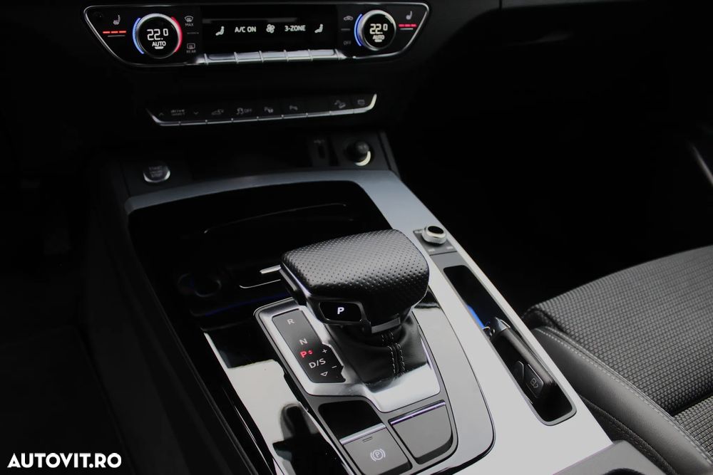 Audi Q5 50 TFSIe quattro S tronic S line - 12