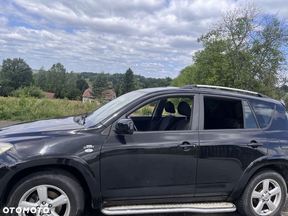 Toyota RAV4 2.2 D-4D X - 3