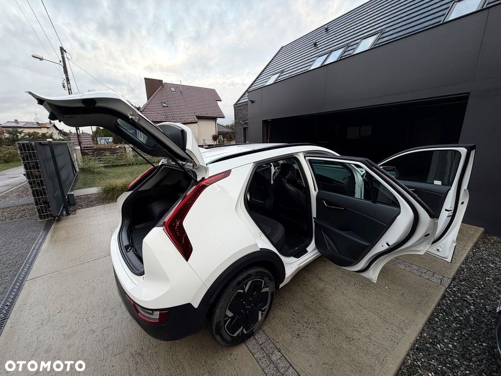 Kia Niro 64kWh M - 10