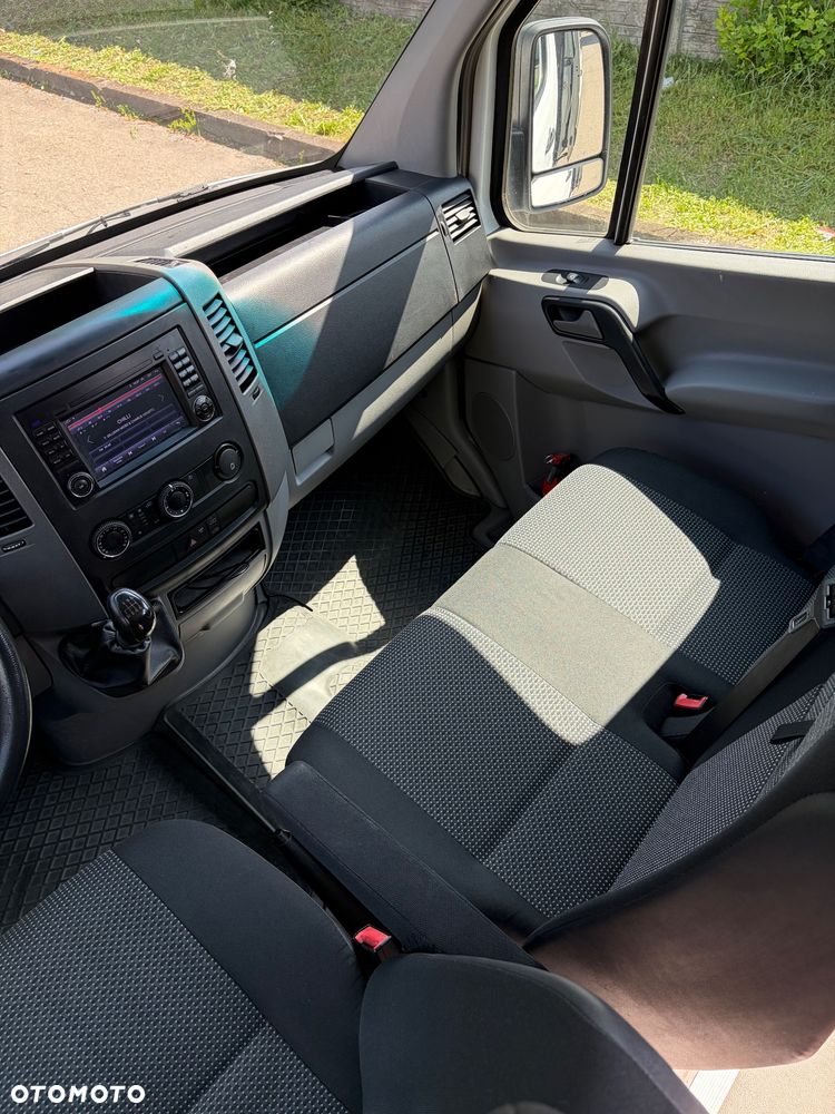 Mercedes-Benz Sprinter - 21