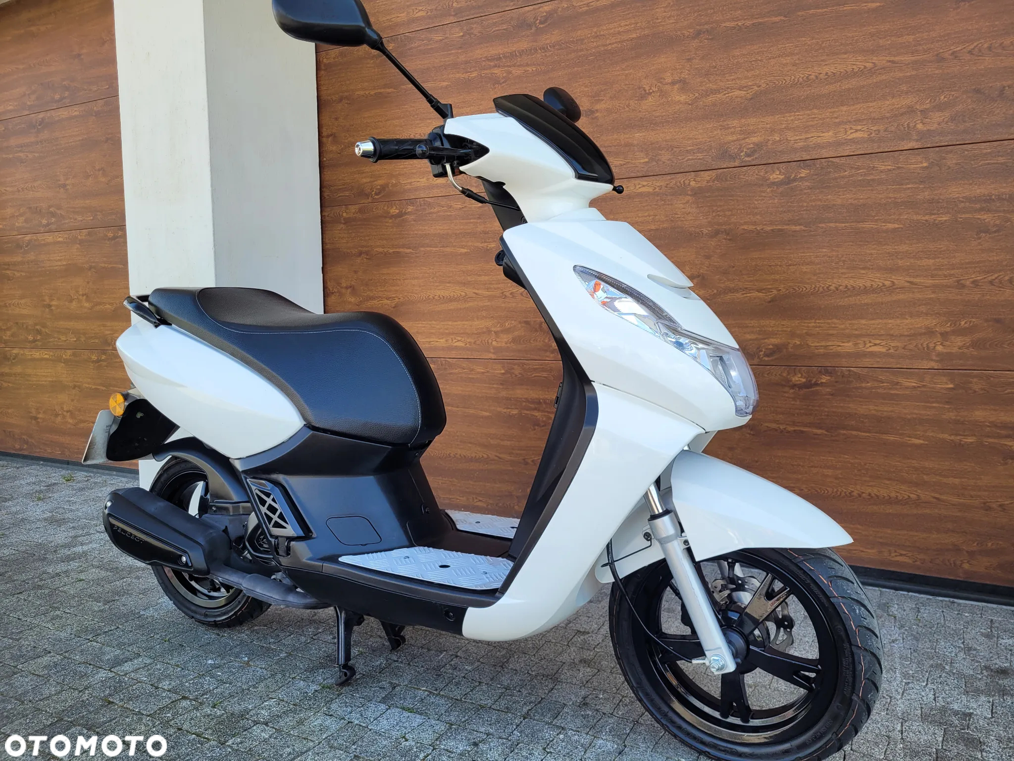 Peugeot Kisbee - 16