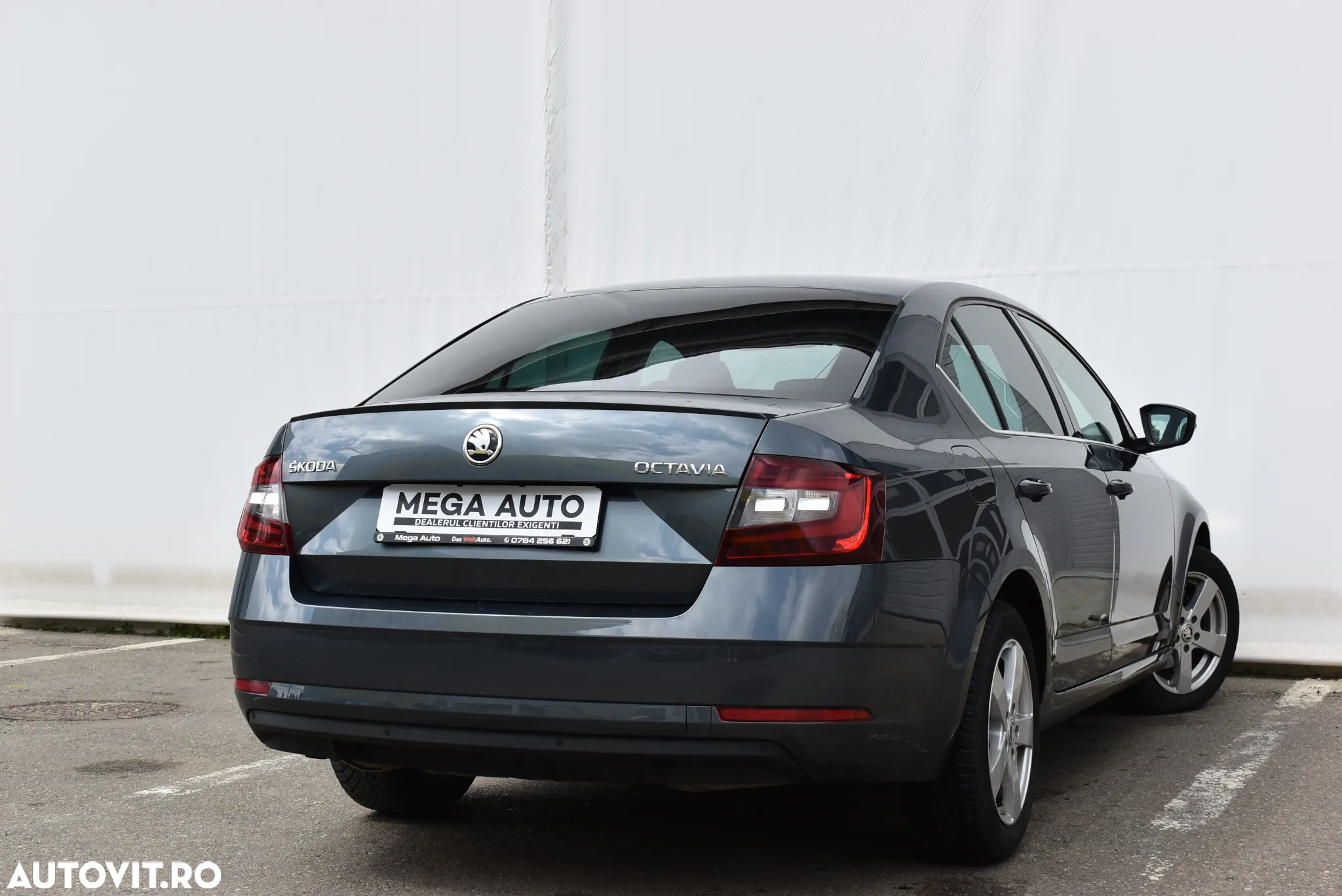 Skoda Octavia 1.5 TSI DSG Style - 8