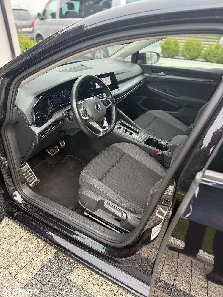 Volkswagen Golf - 12