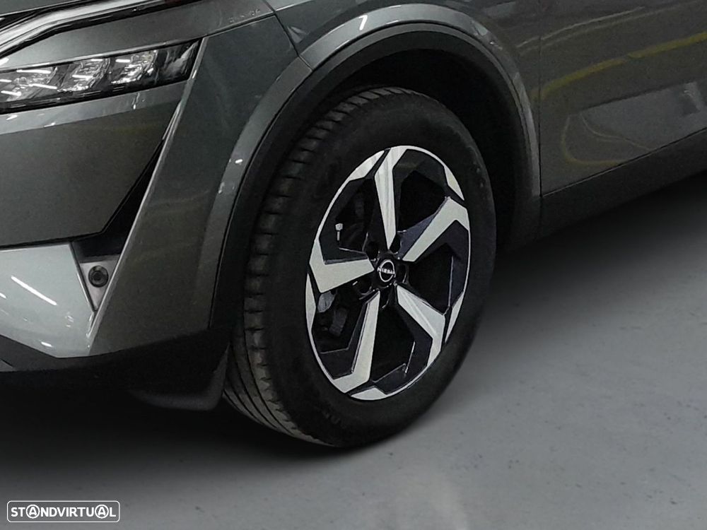 Nissan Qashqai 1.3 DIG-T N-Connecta LED — fotografia 4