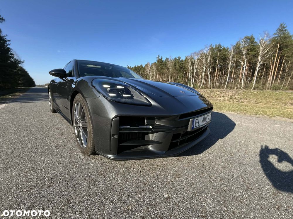 Porsche Panamera - 18