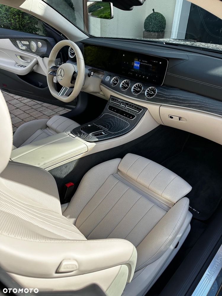 Mercedes-Benz Klasa E 300 AMG - 5