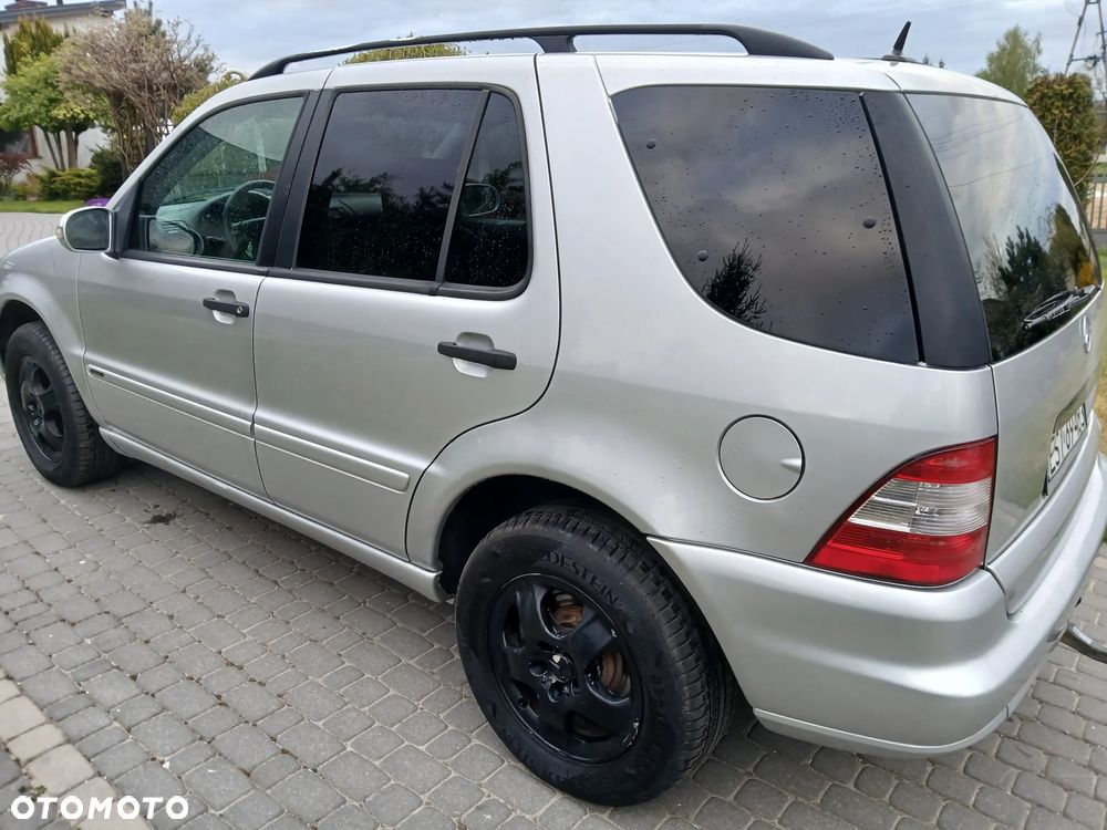 Mercedes-Benz ML - 8