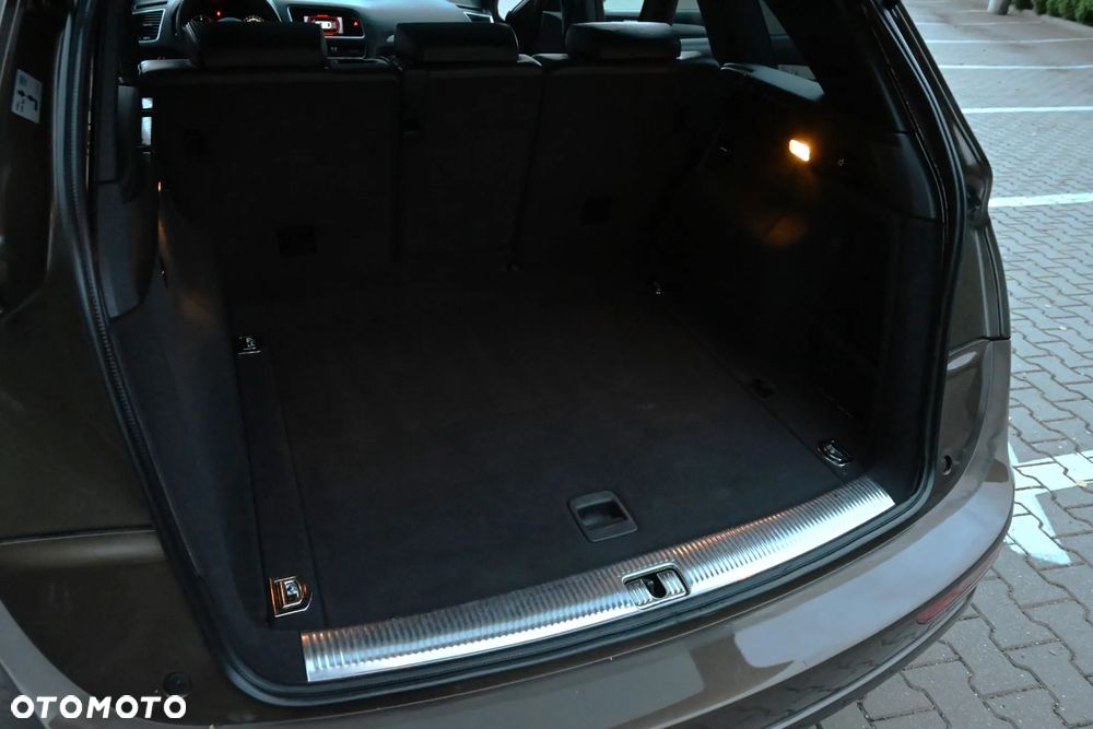 Audi Q5 2.0 TDI Quattro - 24
