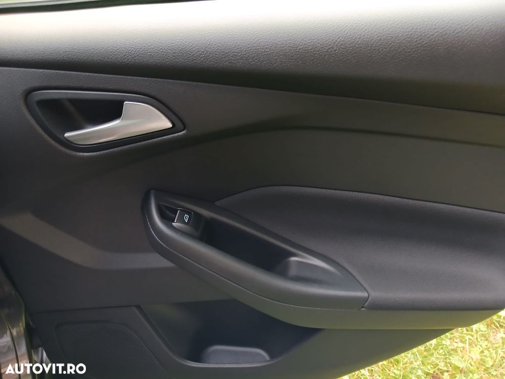 Ford Focus 1.6 TDCi DPF Trend - 23