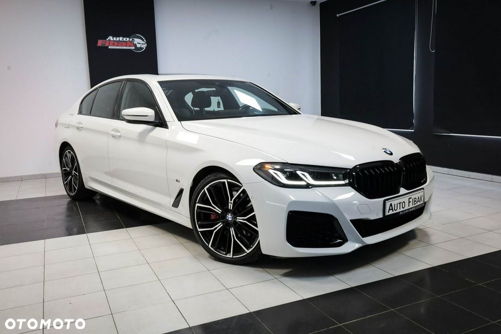 BMW Seria 5 2022 photo 3