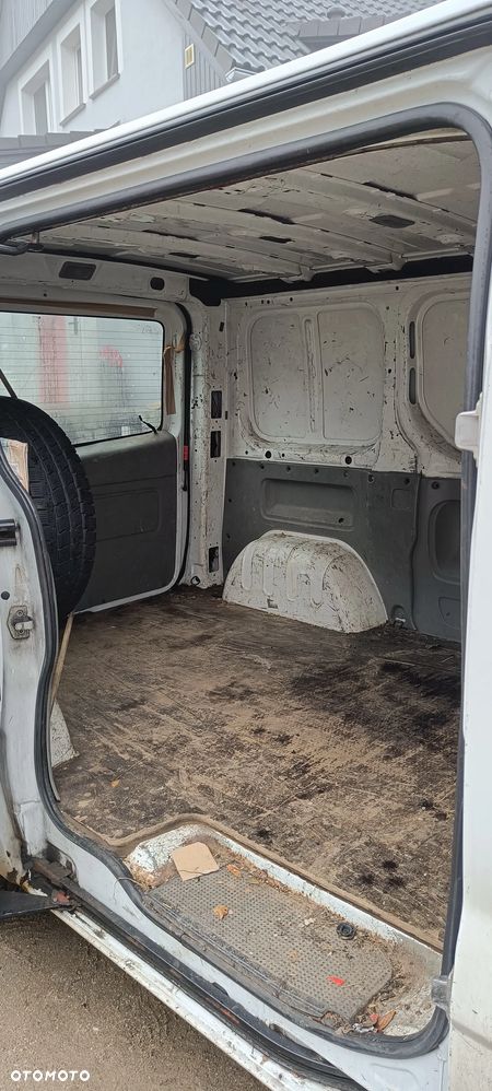 Renault Trafic L1H1 - 11