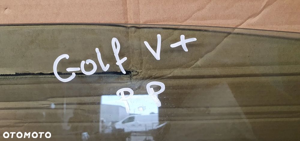 Szyba prawy przód przednia prawa VW Golf V Plus AS2 05r - 5