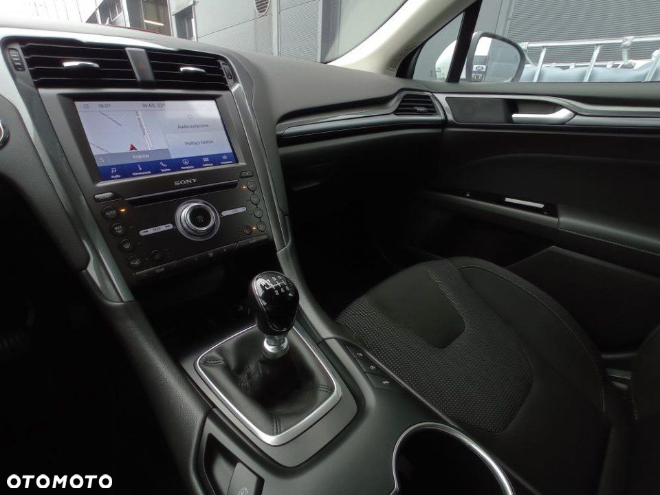 Ford Mondeo - 30