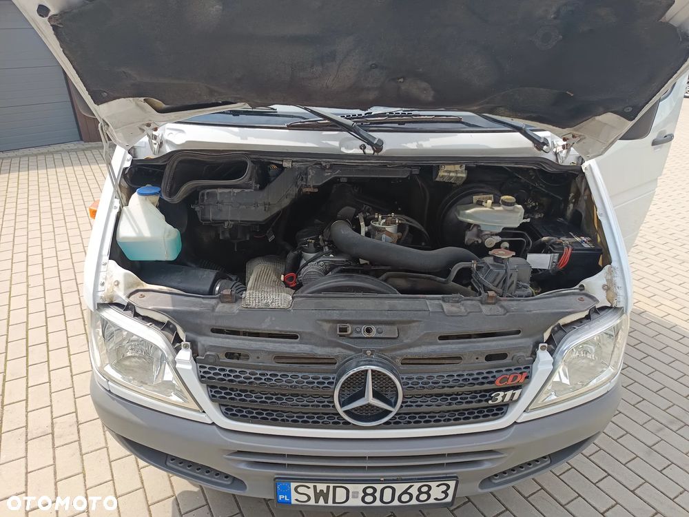 Mercedes-Benz Sprinter 903 - 12