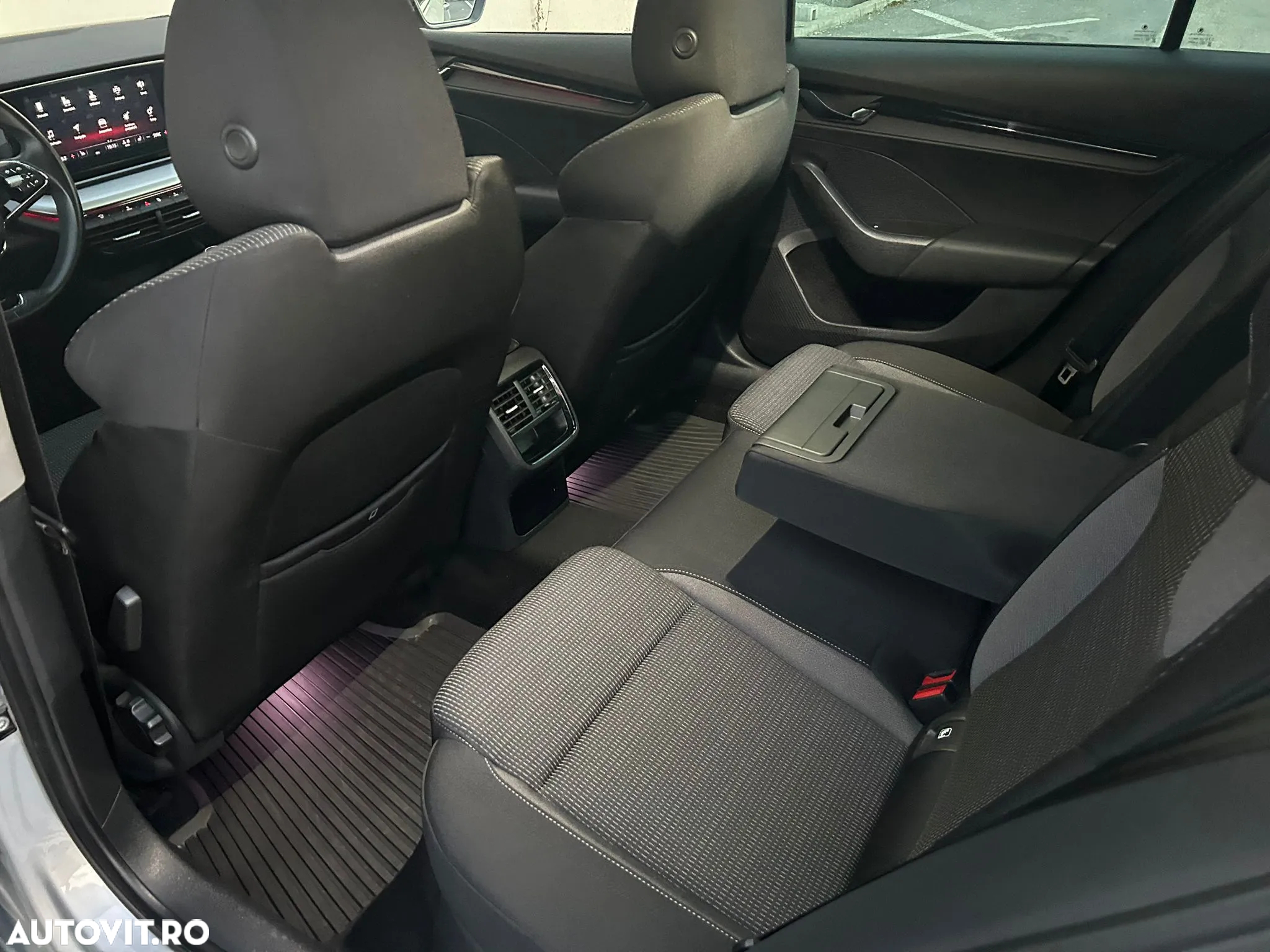 Skoda Octavia Combi 2.0 TDI Style - 5